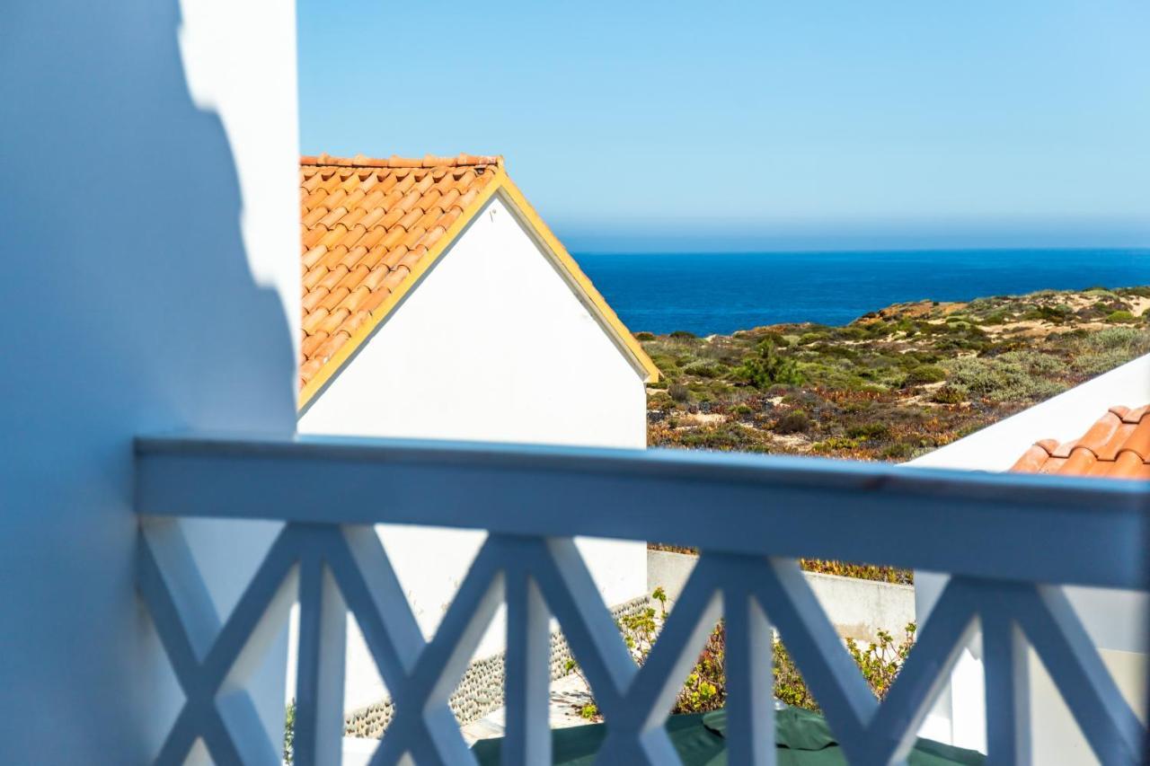 Azul Bed & Breakfast Zambujeira do Mar Exterior photo